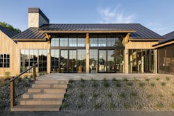 Walls of glass create a light-filled home in Minnesota Walls of glass create a light-filled home in Minnesota