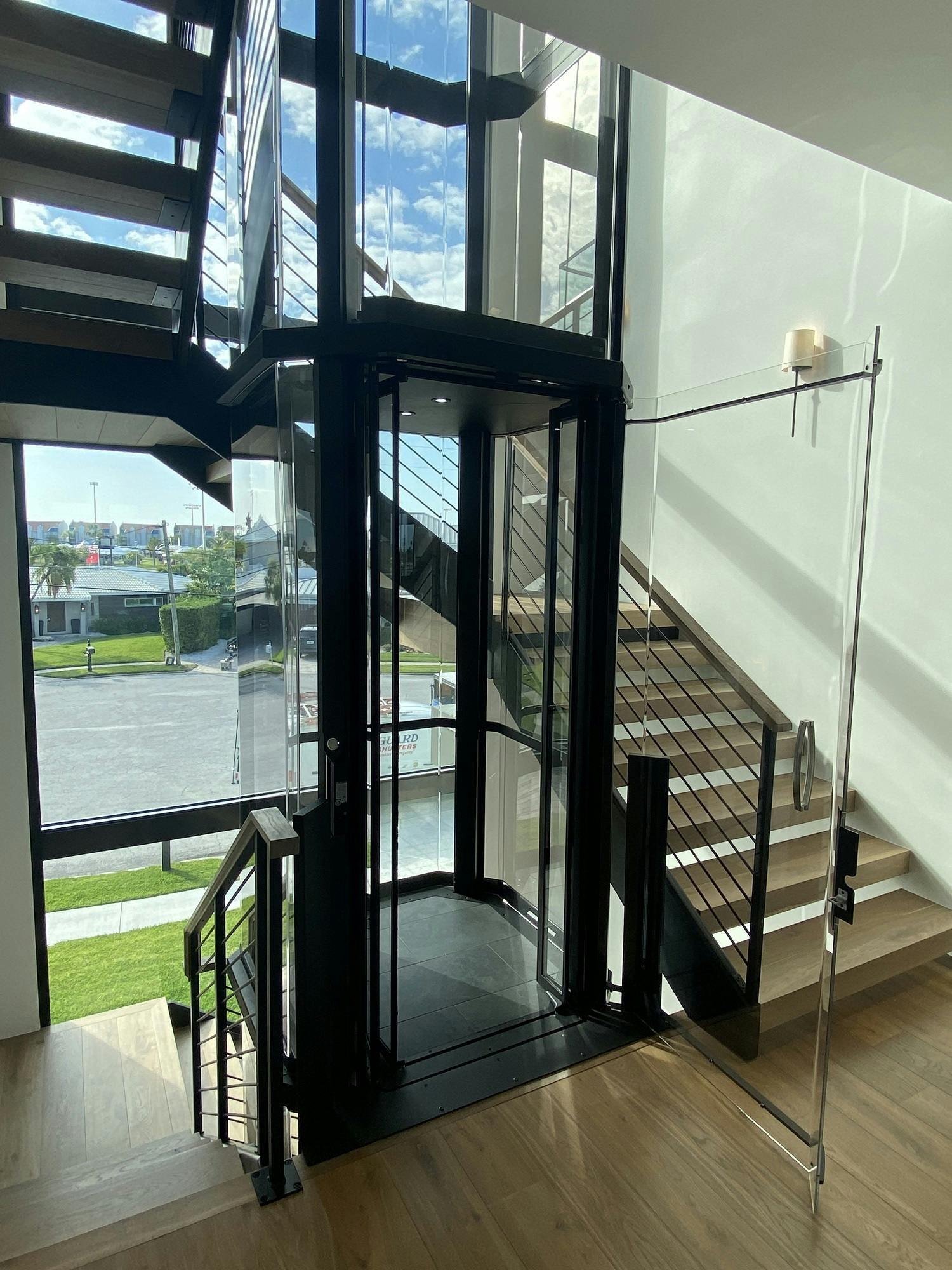 Elevator packs aesthetic punch that literally stops traffic