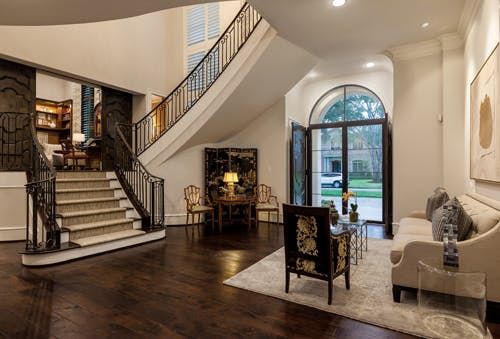 670c2e6568e9c160bd2e54f5 Frankel Lynbrook8634edit 0