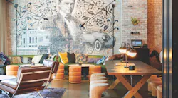 Mural_at_About_Last_Knife_Restaurant