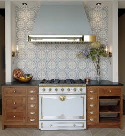 Jennifer_Gilmer_showroom_kitchen Jennifer_Gilmer_showroom_kitchen