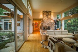 Light_transitions_in_Schechter's_house Light_transitions_in_Schechter's_house