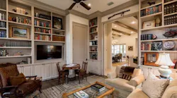Family_Room_by Lauglin_Homes_and_Restoration