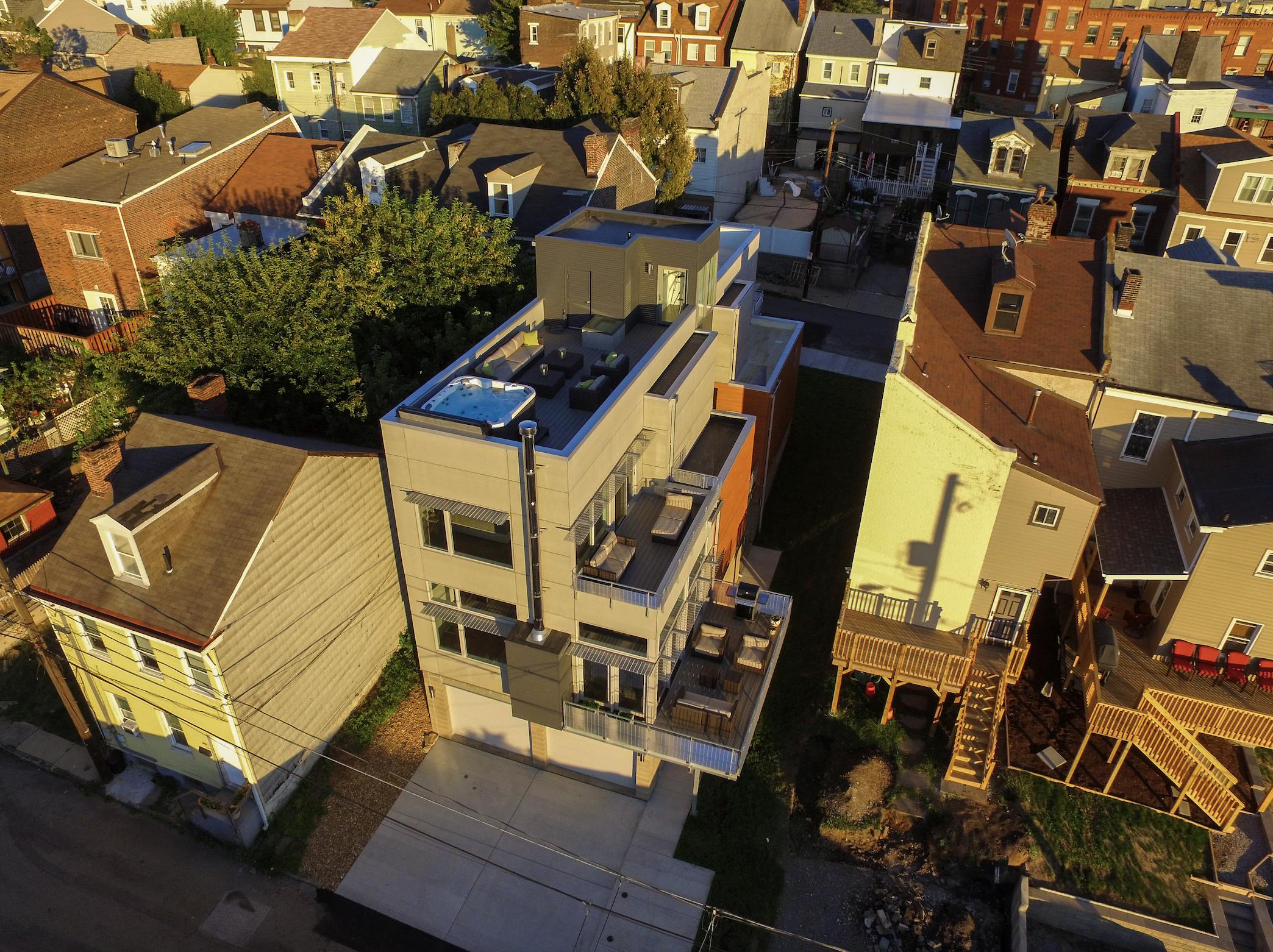 Pittsburgh rowhouse custom home urban infill