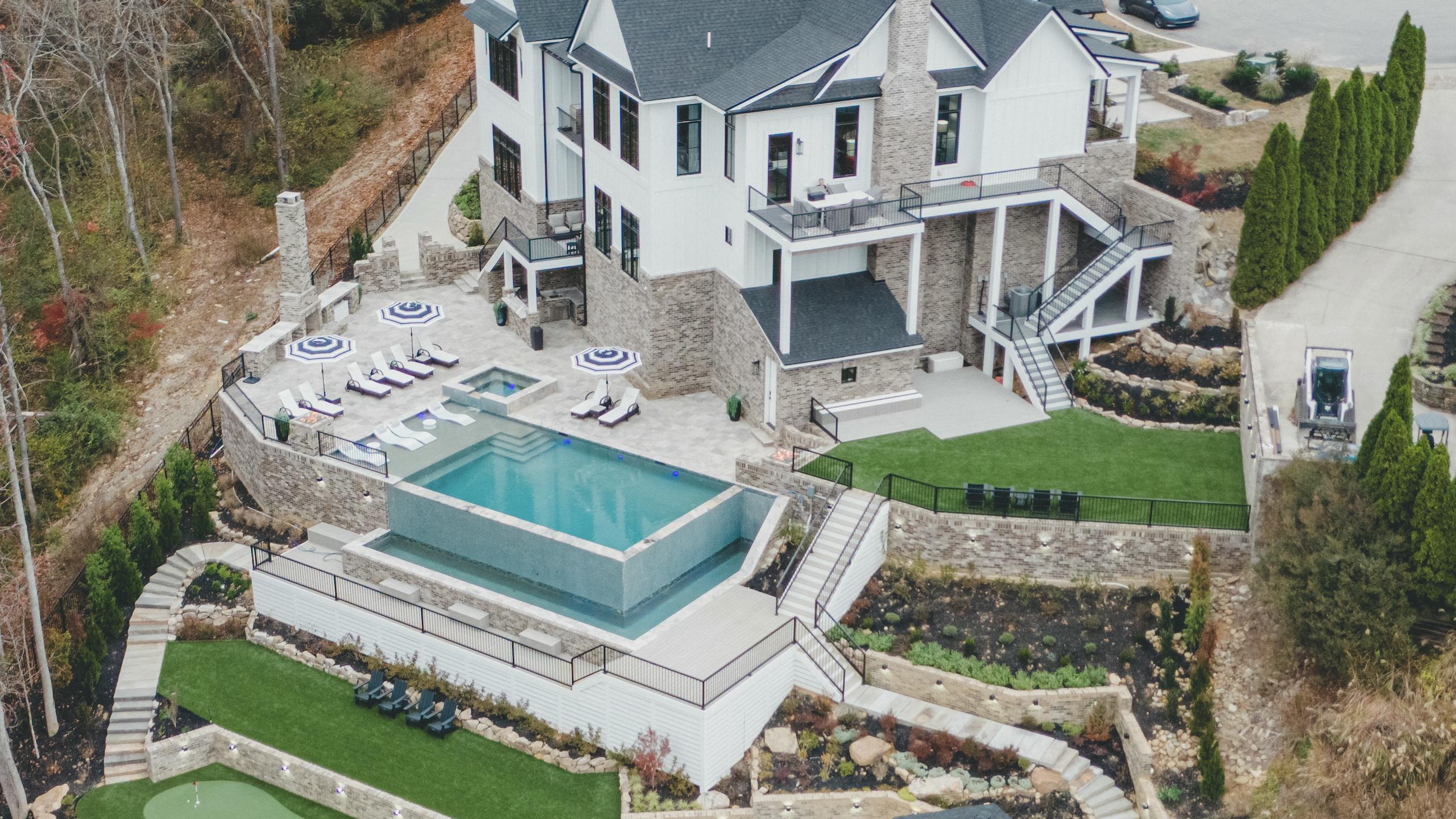 Outdoor living trends in 2024