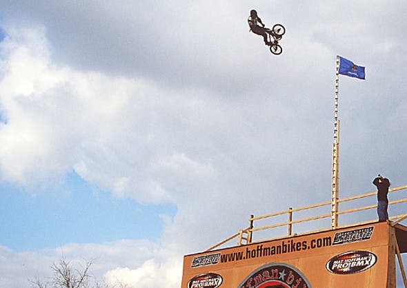 670c2f82b16b5c296c7a51f5 Matthoffmanflys590x418