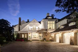 1 Exterior%20 Night 1 Exterior%20 Night