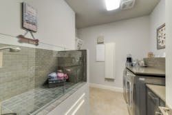 Storage%20and%20pet%20spa Storage%20and%20pet%20spa