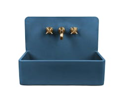 Concretti Designs vintage style bucket sink in dark blue Concretti Designs vintage style bucket sink in dark blue