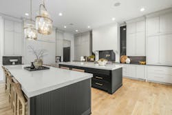 A custom kitchen by Loudermilk Homes A custom kitchen by Loudermilk Homes