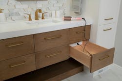 Bathroom vanity with an outlet in the drawer Bathroom vanity with an outlet in the drawer