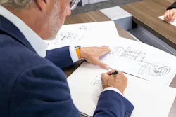 Wayne Visbeen sketching a home during a live-design consultation Wayne Visbeen sketching a home during a live-design consultation