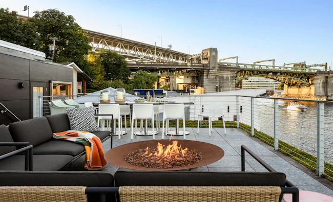 Rooftop deck on a floating home in Seattle