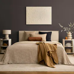 Dunn Edwards French Press Coffee paint in a bedroom